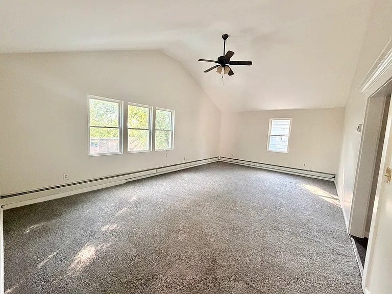 558 Columbia Ave #1 — Photo 4