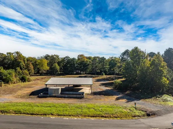 9 Cherokee Rd, Damascus, AR 72039