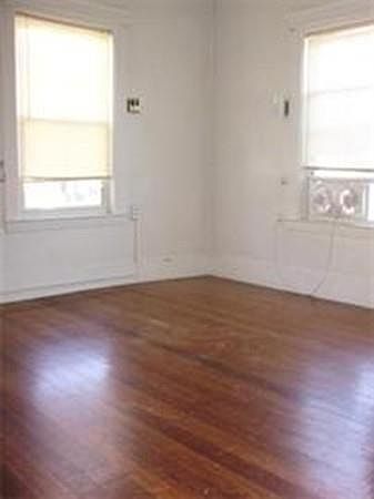 2nd image of 59 Guernsey St #2