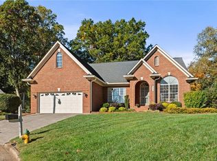 2917 Windmere Ct, Winston Salem, NC 27103