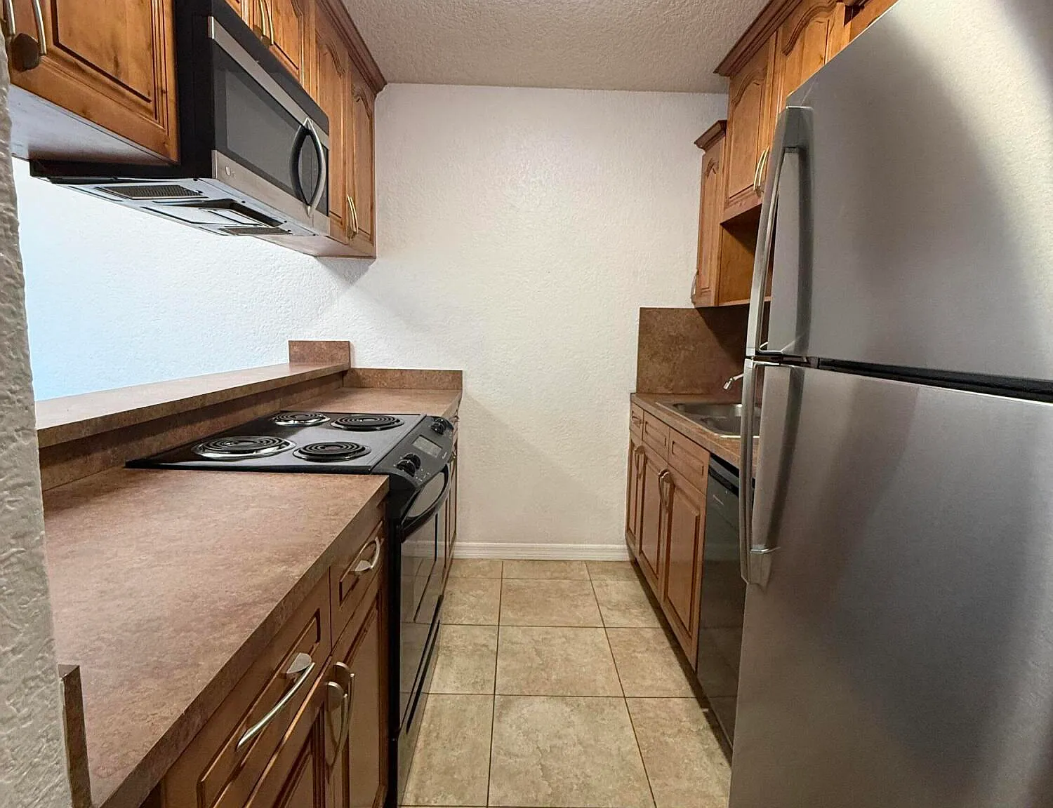 2 bed, 1.0 bath, 992 sqft, $1,500 — Photo 4