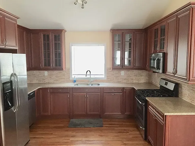 271 New York Ave — Photo 14