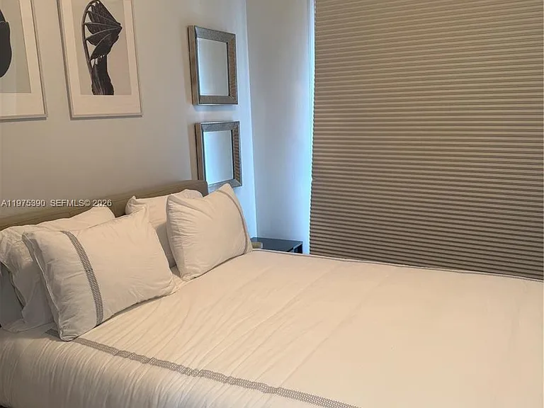 20000 Country Club Dr #9 — Photo 17