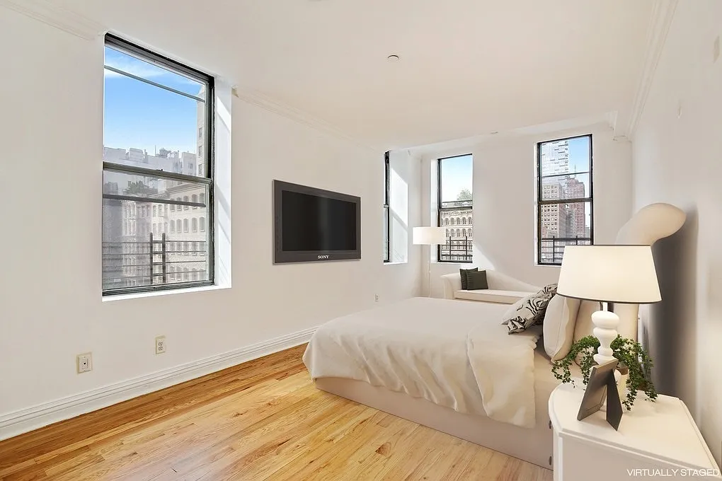 33 Warren Street — Photo 3