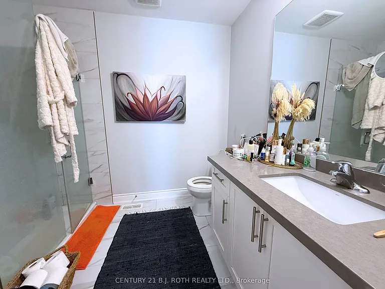 181 Patterson Rd #UPPER LEVEL — Photo 13