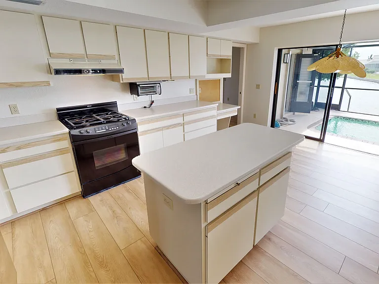 3950 San Pietro Ct — Photo 8