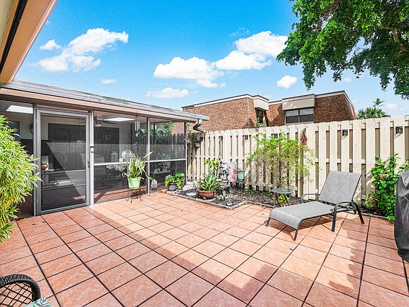 5th image of 2665 NW 7th Court #D