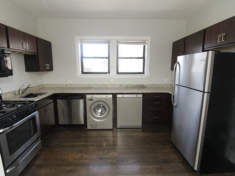 1542 W Waveland Ave #1 — Photo 4