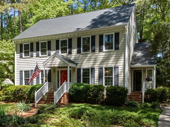 404 Emerywood Dr, Raleigh, NC 27615