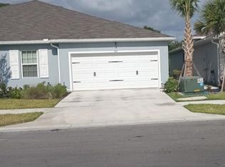 327 Raspberry Rd, Fort Pierce, FL 34981