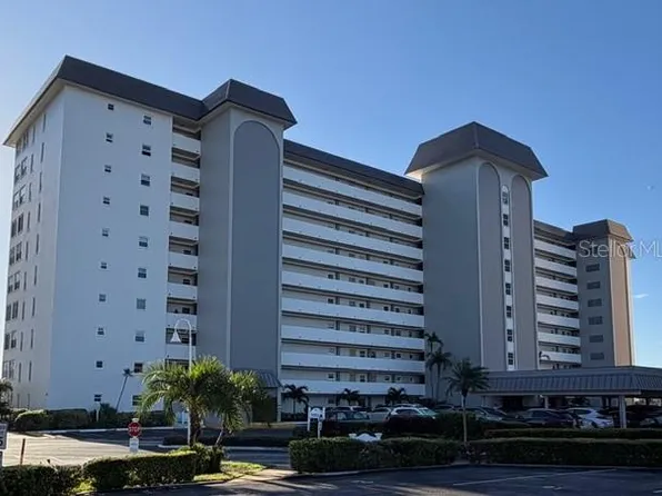 5130 Brittany Dr S APT 202, Saint Petersburg, FL 33715