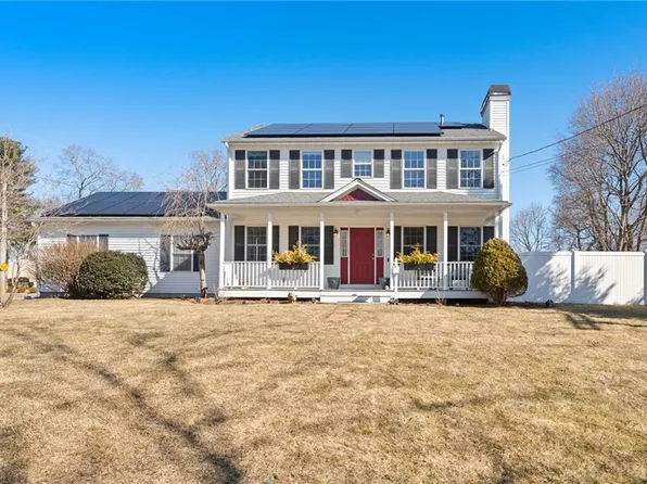 151 Teakwood Dr, Warwick, RI 02886