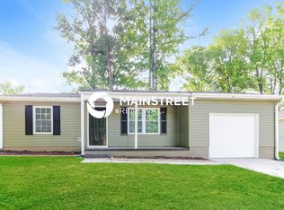 1021 Glenfiddich Dr, Charlotte, NC 28215