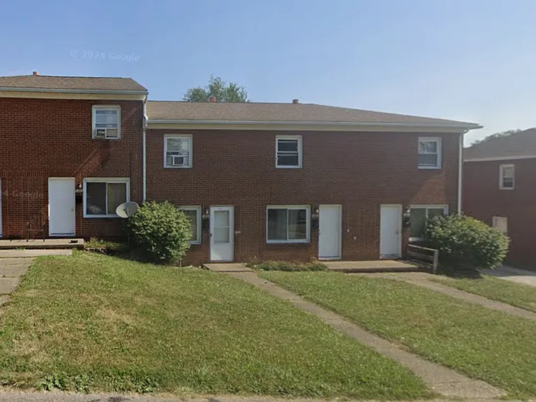 1339 21st St NE — Photo 1