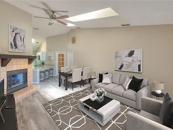 2nd image of 12721 Wood Trail Blvd