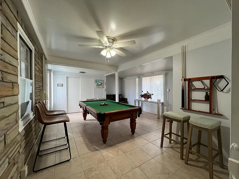9645 Sherwood Pl — Photo 16