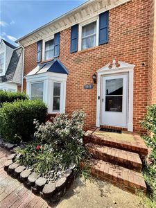 1015 Backwoods Rd, Virginia Beach, VA, 23455