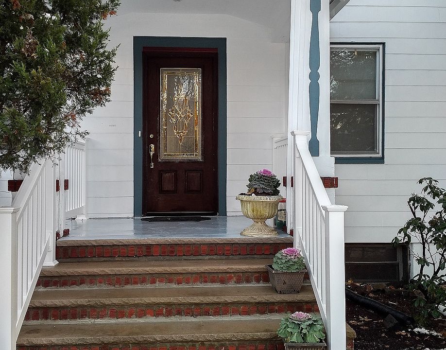 Front Entry - new railings