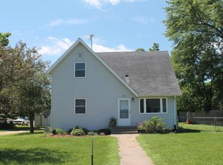22635 S Main St, Ettrick, WI 54627