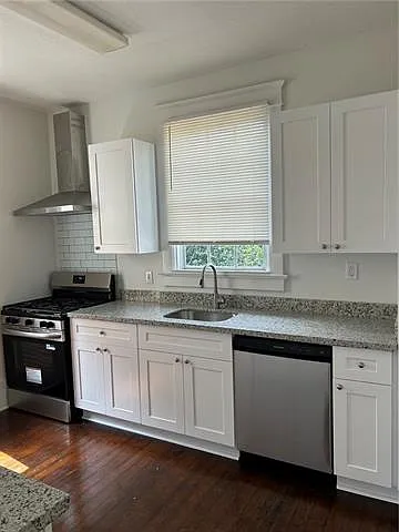 3806 Johnson St #UPPER — Photo 6