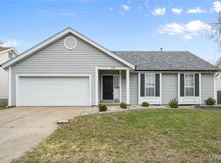 549 Rancho Ln, Florissant, MO 63031