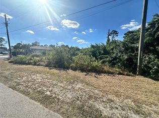 52 Ida Ave S, Lehigh Acres, FL 33976