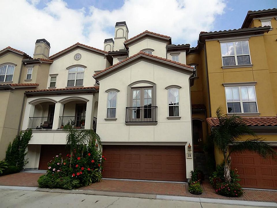 1st image of 18 Elderwood Dr