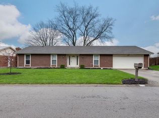 560 Wisteria Dr, Troy, OH