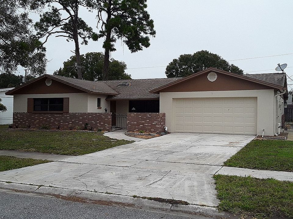 1st image of 982 Sarazen Dr