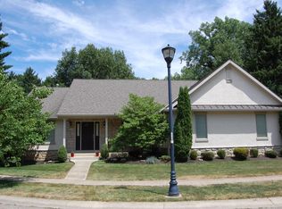 7204 Old Redbud Ct, Columbus, OH 43235