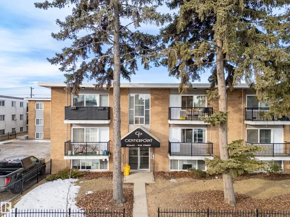 10640 108th St NW #27, Edmonton, AB T5H 3A1