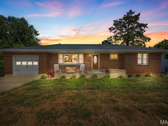 535 Cedar Ln, Sainte Genevieve, MO 63670