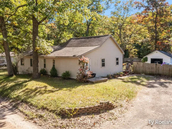 45 E Church Rd, Twin Lake, MI 49457