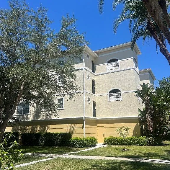 940 Cooper St #302 — Photo 28