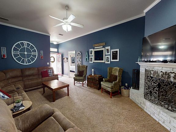 5th image of 9313 Hawthorne Ct