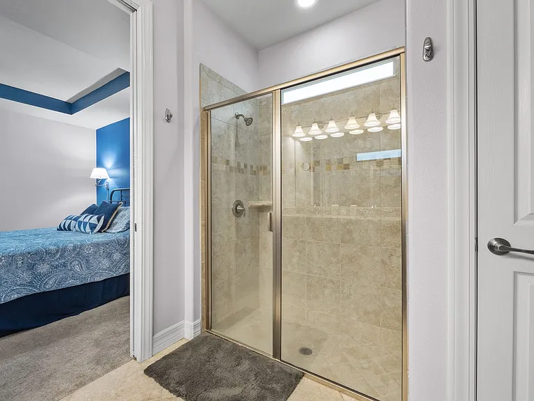 384 Los Alamos St — Photo 22