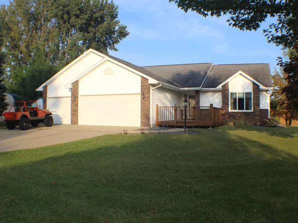 305 Hyland Avenue, Tomah, WI 54660