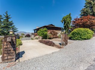 604 N Larch Ave, East Wenatchee, WA