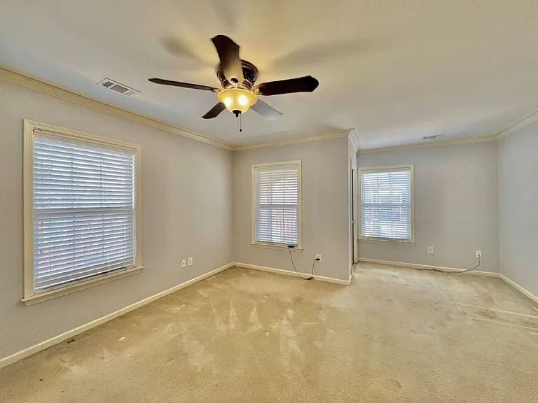 1948 Winpole Ln — Photo 23