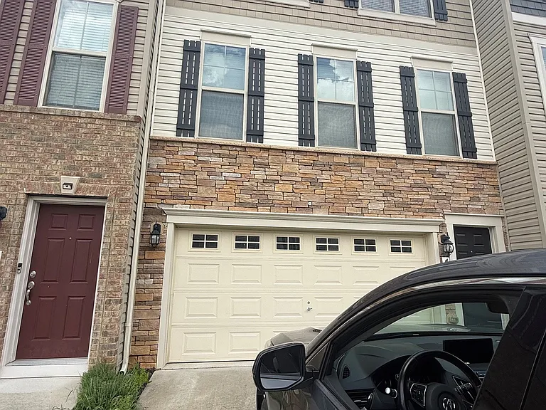 Cambria Rd — Photo 1