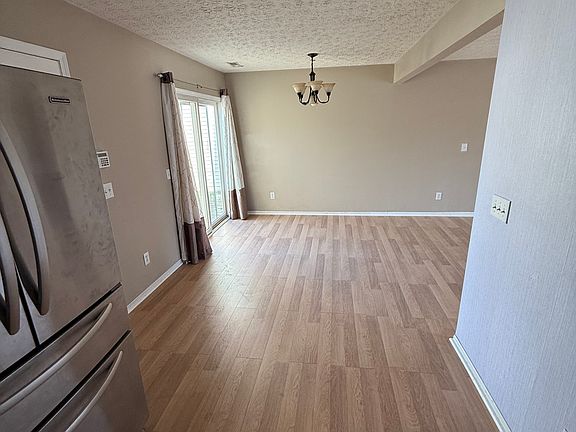 4th image of 8749 Olenmead Dr