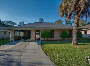 122 Burkwall Dr, Houma, LA 70360