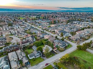 8531 Ash St, Richmond, BC V6Y 2S5