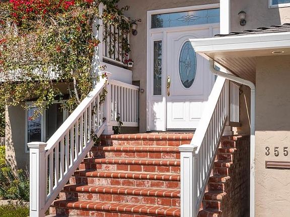 3rd image of 355 Miramar Dr