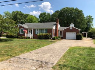 810 Poquoson Ave, Poquoson, VA 23662