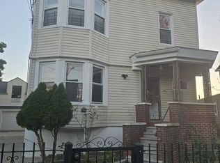 846 E 215th St APT 2, Bronx, NY 10467