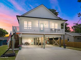 220 Pelican Drive, Atlantic Beach, NC 28512