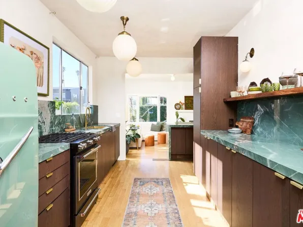 820 Palms Blvd, Venice, CA 90291