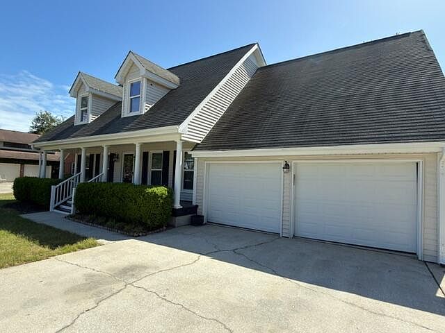 1st image of 808 Detyens Rd