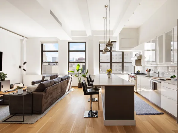 161 West 15th Street image 1 of 10